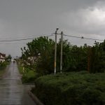 Aproape 200 de consumatori din Rîșcani au rămas fără curent, în urma vijeliilor