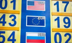 Euro și dolarul, în creștere la început de săptămână. Cursul valutar pentru 10 august