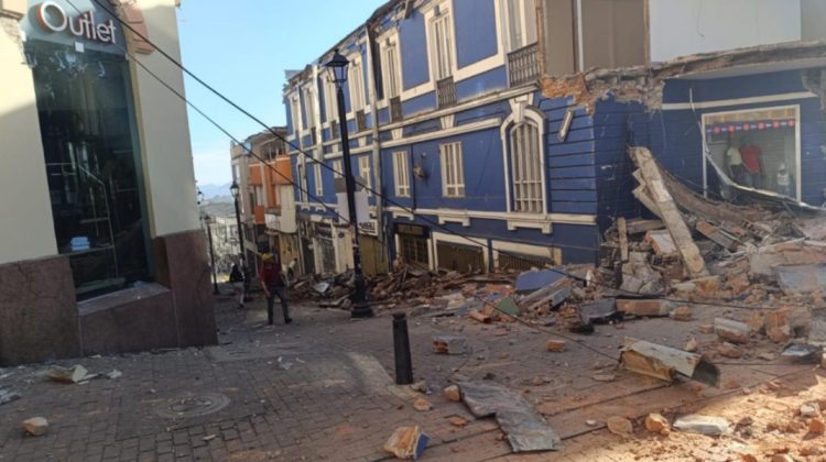 FOTO, VIDEO Columbia, zguduită de un cutremur puternic. Mai multe clădiri s-au prăbușit