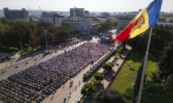 Aproape 3.500 de persoane au participat la Marea Dictare Națională: Ce text au avut de scris