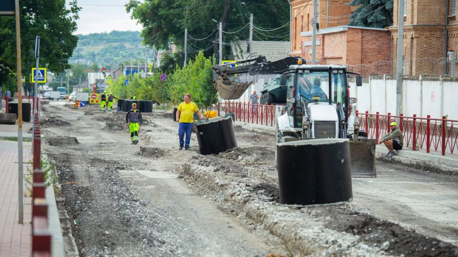 Restricții de circulație pe o stradă din Bălți. Cum vor circula troleibuzele