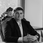 Ștefan Eremia, șeful unei direcții din cadrul AIPA, acuzat de trafic de influență, a fost plasat în arest