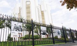 FOTO Expoziție fotografică dedicată zilei istorice de 27 august 1991, inaugurată la Președinție