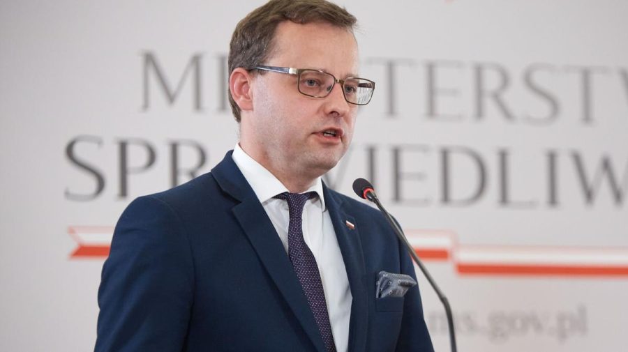 Fostul viceministru al Justiției din Polonia a fugit în Transnistria. Are mandat de arestare pe numele său