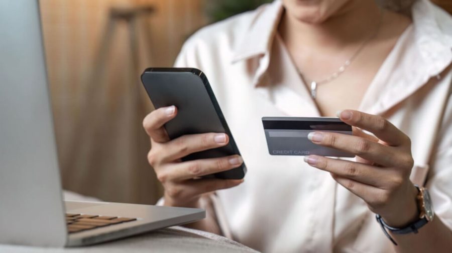 A vrut profituri rapide, dar a rămas fără 114 mii de lei: O tânără din Briceni, victima unei escrocherii online