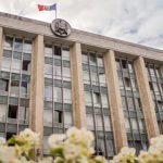 Două demisii la Guvern: Roman Roșca și Valentina Dermenji pleacă din funcții