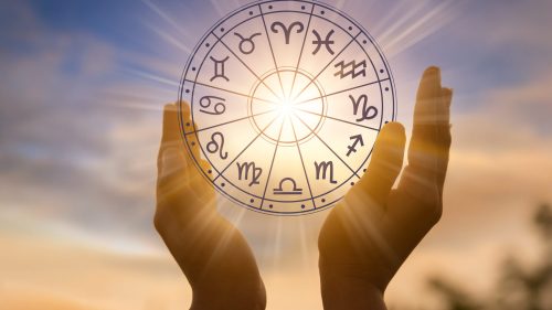 Horoscop 15 august: Ziua schimbărilor pentru mai mulți nativi. Cine trebuie să fie atent la decizii