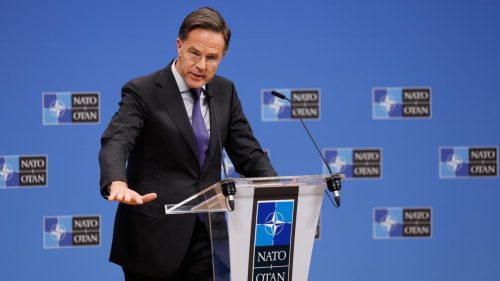 Rutte dă asigurări Bulgariei că va activa Articolul 5 dacă Iranul va ataca. Șeful NATO a vorbit cu premierul de la Sofia