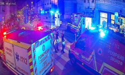 VIDEO O mașină a intrat într-un grup de persoane aflate pe trotuar, în centrul Brașovului. Doi morți și doi răniți