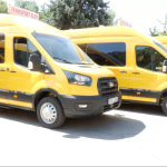 Microbuze noi pentru elevii din Moldova: 60 de milioane de lei pentru transportul copiilor la școlile reorganizate