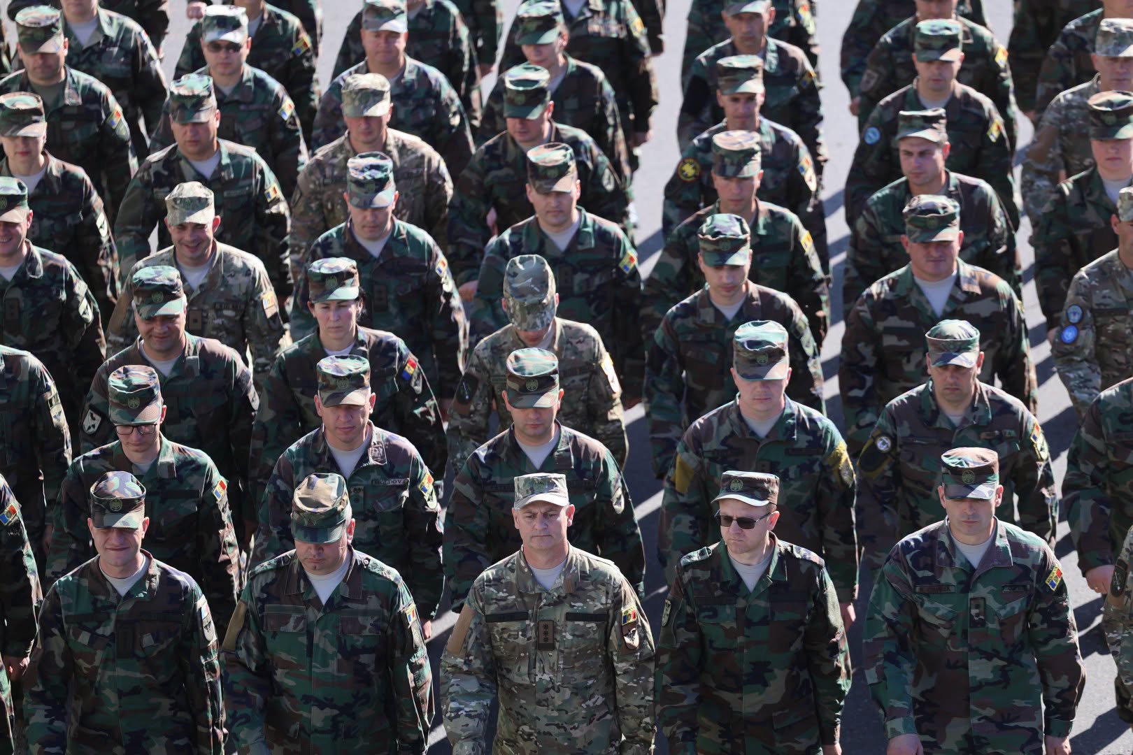 Un nou antrenament pentru Parada Militară: Șoferii sunt îndemnați să opteze pentru rute alternative