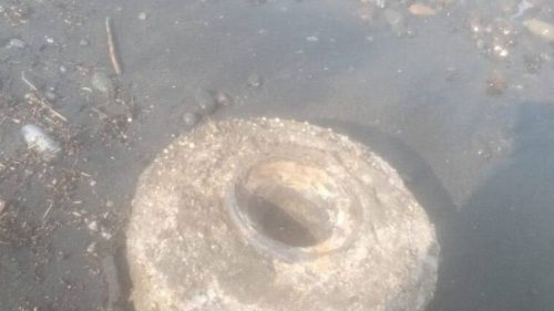 Mină antitanc din al Doilea Război Mondial, găsită în Nistru, lângă Bender