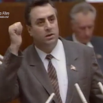 FILE DE ISTORIE | Discursul care sfida centrul puterii sovietice a răsunat la Moscova cu o zi înainte de Independență