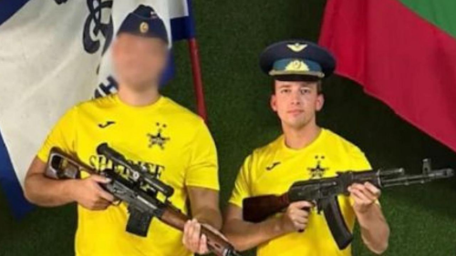 Politicieni olandezi s-au fotografiat în tricouri Sheriff, cu mitraliere, lângă drapelul transnistrean. Reacția BPR