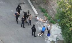 Planuri criminale într-un cimitir din Bălți: Ce au găsit polițiștii asupra a 8 membri ai grupării „Kitaeț”