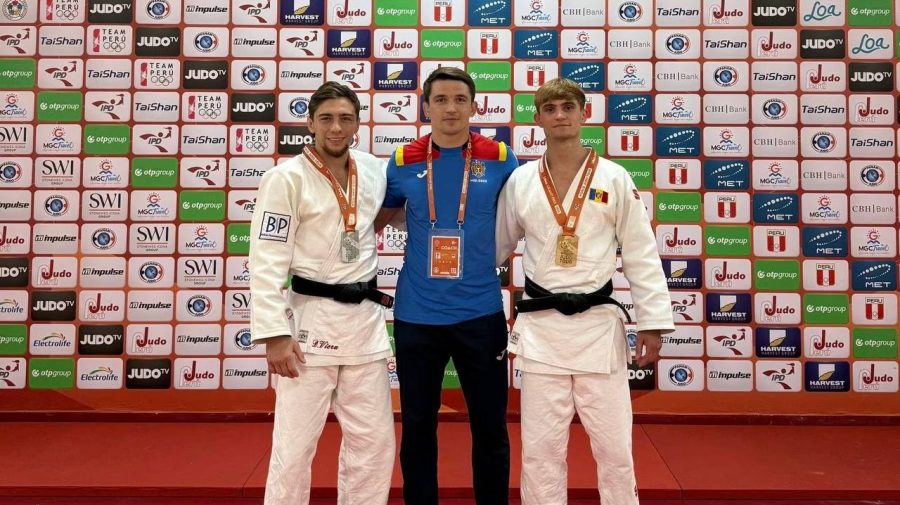Radu Izvoreanu, campion la Grand Prix-ul de la Lima. L-a învins în finală pe Denis Vieru