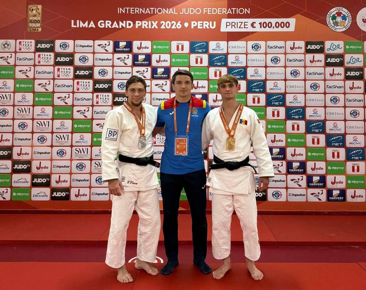 Radu Izvoreanu, campion la Grand Prix-ul de la Lima. L-a învins în finală pe Denis Vieru