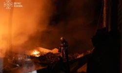 Rușii continuă atacurile masive asupra Ucrainei: 6 oameni au murit la Zaporojie, iar Kievul, lovit cu rachete balistice