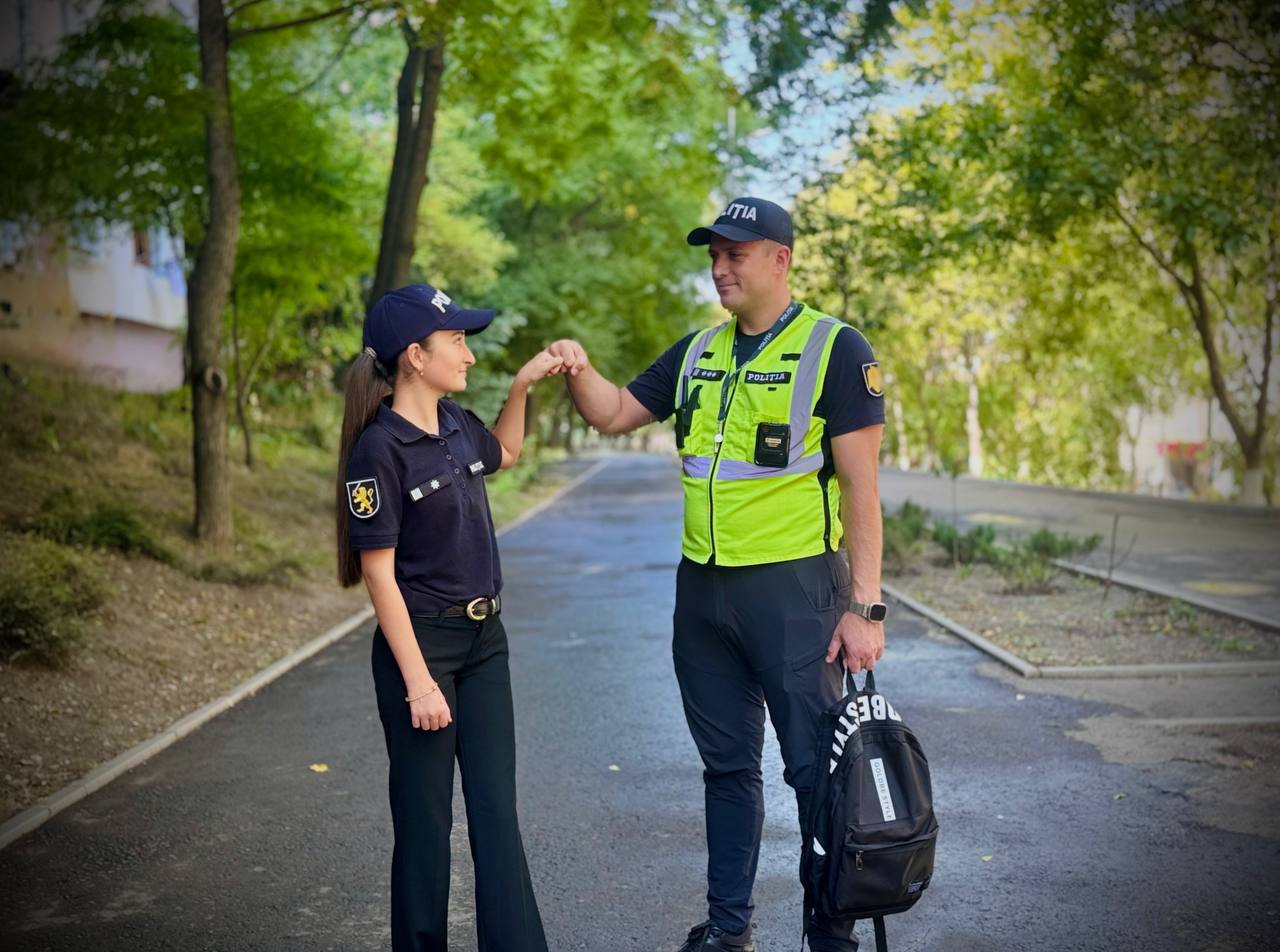 Prima zi de școală, sub atenta supraveghere a Poliției: recomandări pentru părinți și șoferi