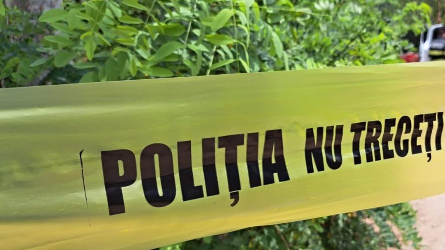 Tragedie într-o familie din Criuleni: Doi soți, găsiți morți. Fiica lor de 15 ani a alertat poliția