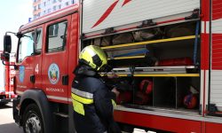 Incendiu de vegetație în Codru: Cinci echipaje de pompieri intervin
