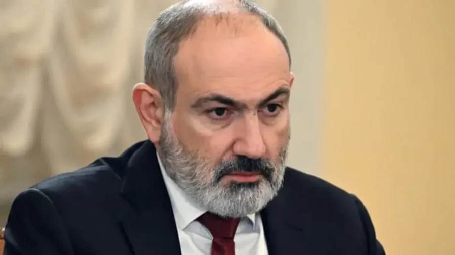 Schimbări politice la Erevan: Nikol Pașinian renunță la funcția de premier
