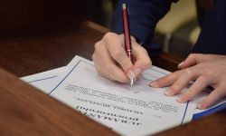 FOTO Procurori noi în instituțiile raionale! Astăzi au depus jurământul solemn la CSP