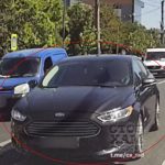 VIDEO Șoferița unui Ford, surprinsă în timp ce nu acordă prioritate pietonilor: Poliția a sancționat-o