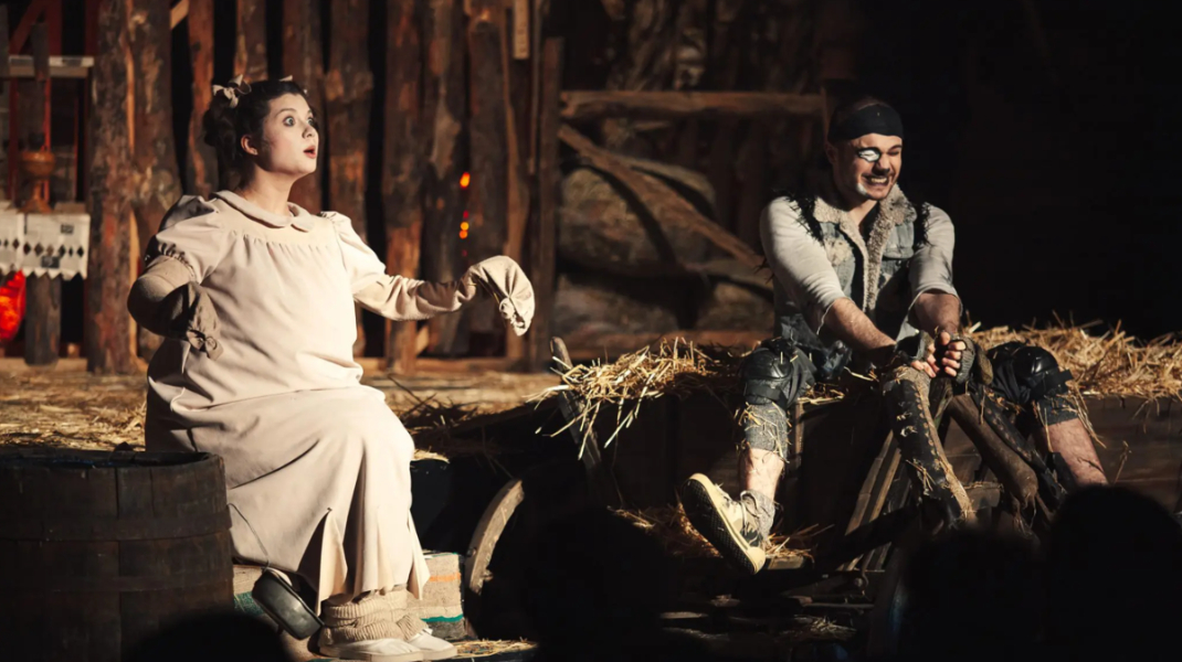 Teatrul Național ”Eugene Ionesco” aduce pe scenă spectacolul ”Edmond” și ”O istorie forte simplă”