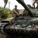 Tancurile occidentale trimise Ucrainei au primit o nouă „misiune”: Unele sunt folosite drept tractoare