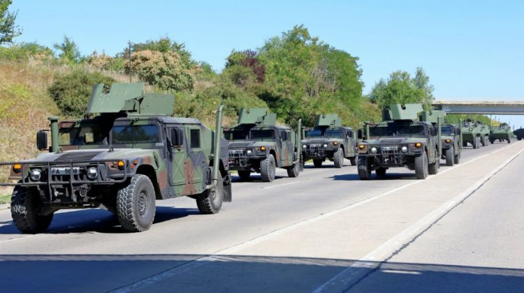Noi repetiții cu tehnică militară la Chișinău: Moldovenii, îndemnați să nu se panicheze