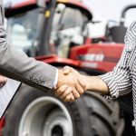 Reguli noi pentru vânzarea tractoarelor și utilajelor agricole: Ce a decis Guvernul
