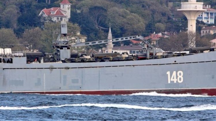 Ucraina susține că a lovit trei nave de război rusești în atacul asupra bazei navale din Novorossiisk