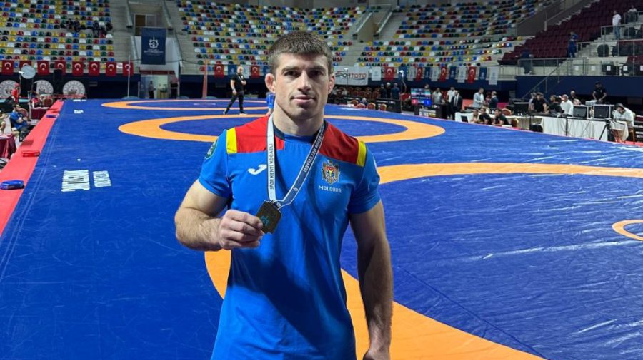 Vasile Diacon a devenit campion la Turneul Internațional de Lupte din Turcia