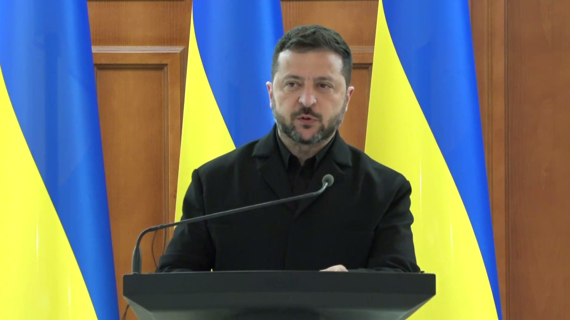 „Ucraina este pregătită să contribuie la securitatea Moldovei și României”. Mesajul lui Zelenski de la Chișinău