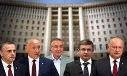 VIDEO Să existe, să fie liberă și să ajungă parte a UE. Cum vor să vadă deputații Moldova peste 35 de ani