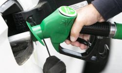 Petrolul trece de 108 dolari pe baril după noi atacuri în Strâmtoarea Ormuz: Două rute-cheie de export, afectate