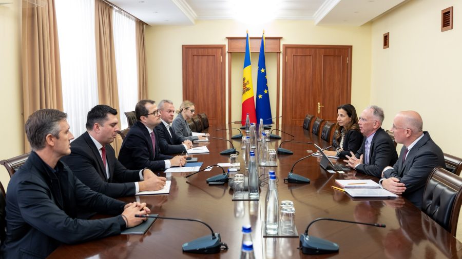 Moldova se pregătește pentru secetă severă: Tofan caută sprijinul Băncii Mondiale pentru irigare