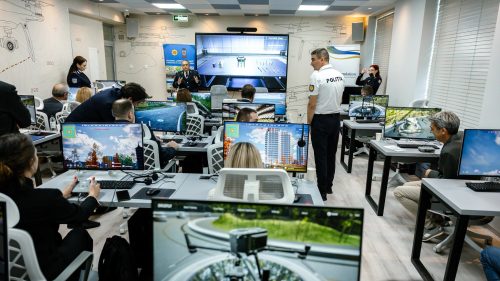 Operatori de drone, instruiți de MAI: Primele cursuri vor începe în noiembrie