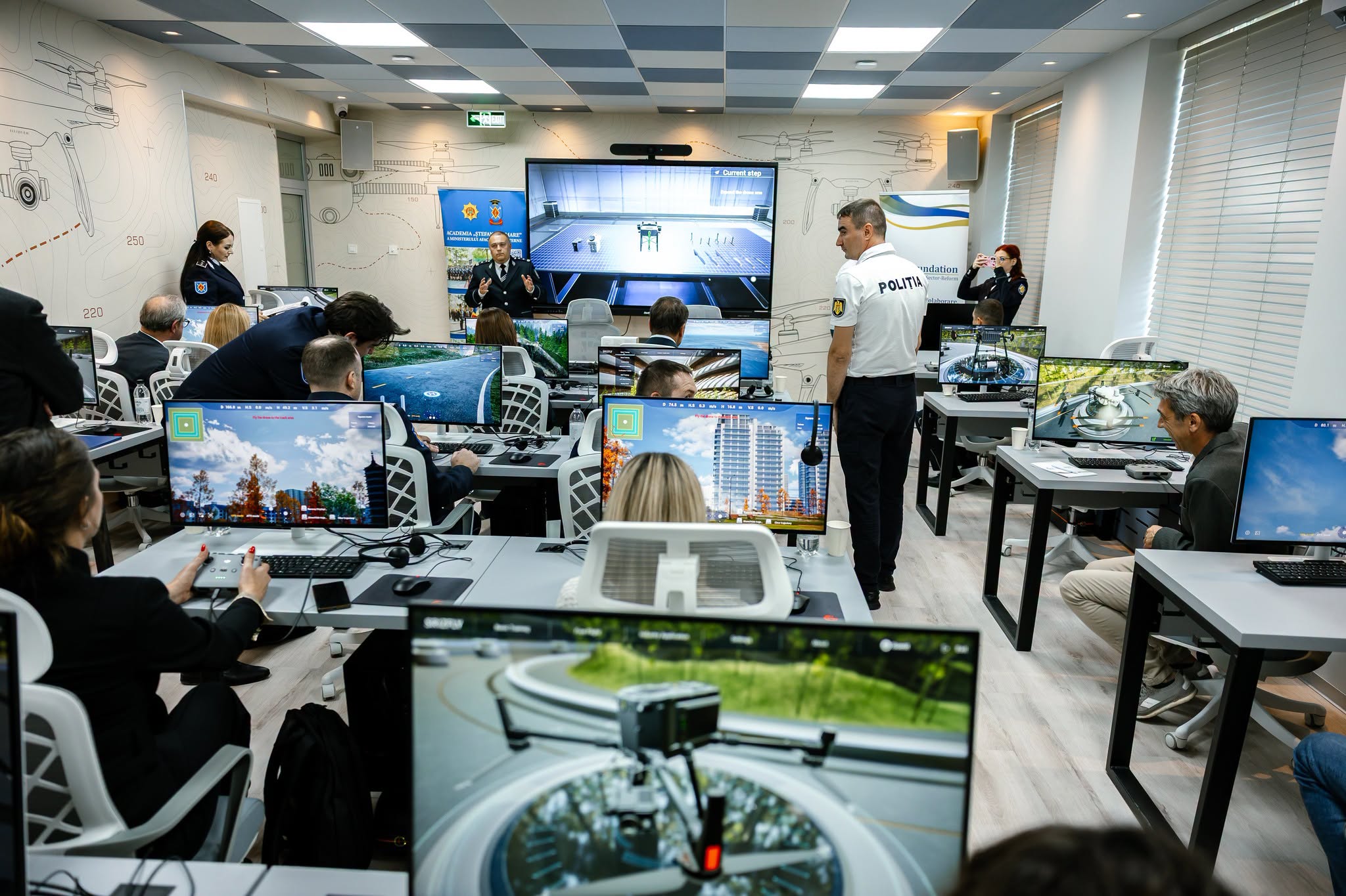 Operatori de drone, instruiți de MAI: Primele cursuri vor începe în noiembrie