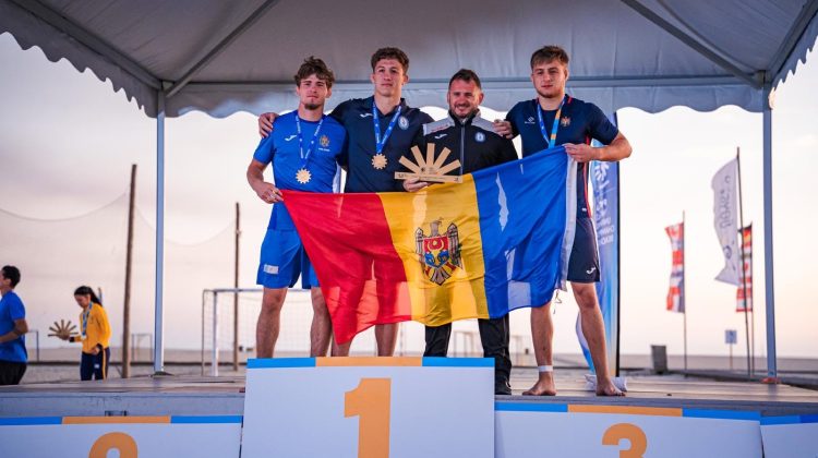 Republica Moldova, trei medalii de aur la Campionatul Mondial inaugural de lupte pe plajă