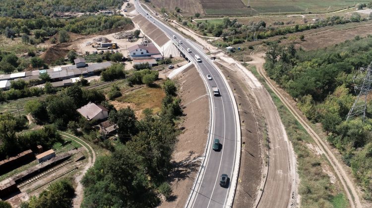 FOTO Bălți: Reparația podului peste Răut și a pasajului feroviar, finalizată cu peste 70 de milioane de lei