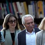 Cât de des citesc moldovenii? De la „ieri” și „de 3-4 ori pe săptămână” la „nu citesc deloc”