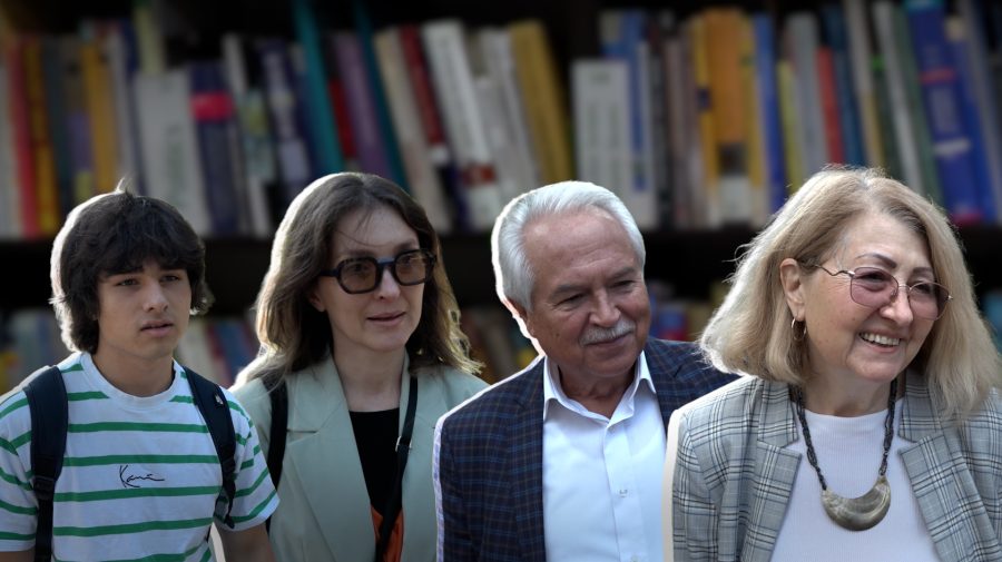 Cât de des citesc moldovenii? De la „ieri” și „de 3-4 ori pe săptămână” la „nu citesc deloc”