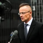Fost ministru ungar de Externe, vizat de o plângere penală: Ar fi folosit avioane private pe bani publici