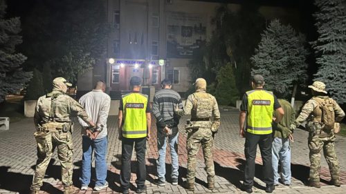 VIDEO Au plătit 4.000 de euro pentru a ajunge ilegal în UE: Trei cetățeni ai Indiei, depistați la Ungheni