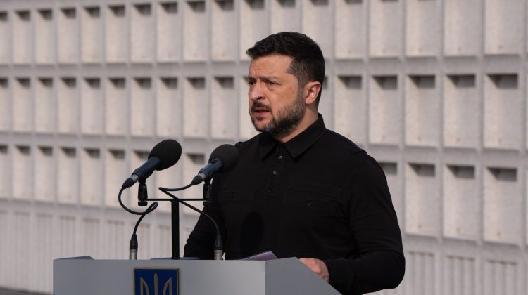 „Avionul lui Zelenski, aproape lovit de o dronă” după decolarea din Moldova. Anunțul premierului Norvegiei