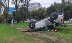 Accidentul rutier de la Bălți: Cinci persoane, printre care un minor, au fost transportate la spital