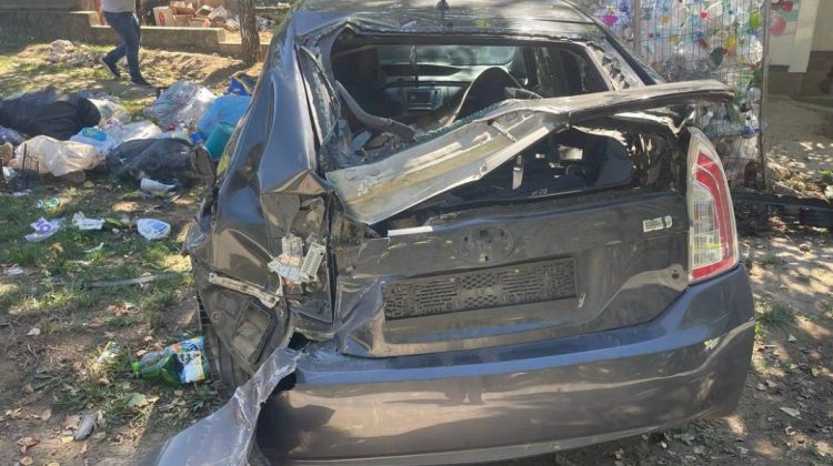 Un tânăr fără permis, beat și cu o mașină furată, a făcut accident la Cojușna