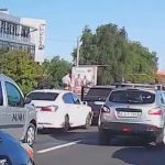 VIDEO Șase mașini, implicate într-un accident în lanț pe viaductul din Chișinău